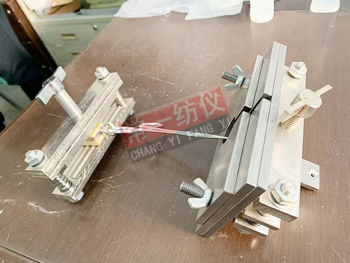 YG020A地毯拔绒强力机