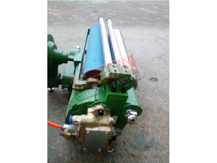 TM11电动吸边器