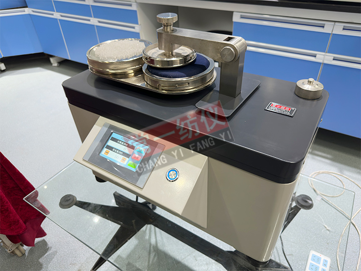 YG502D型织物起毛起球仪（触屏版）